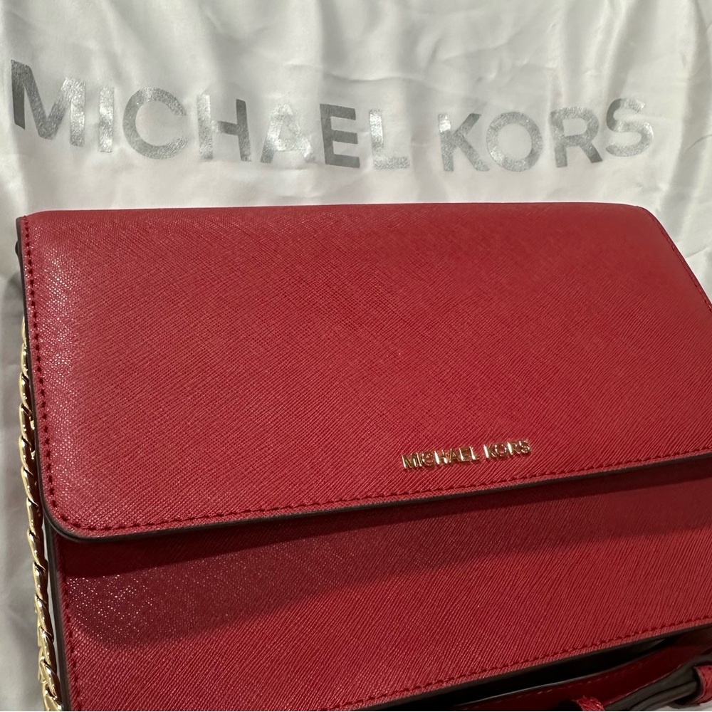 Michael Kors Jet Set Medium Flap Crossbody